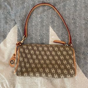 Dooney & Bourke Purse
